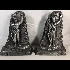 Ethan Allen Ticonderoga Bookends